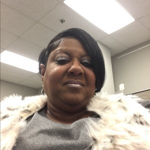 Meet your Posher, Jonette